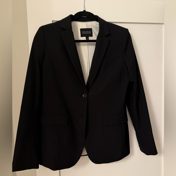 Banana Republic Classic Wool Black Blazer - Picture 3 of 3